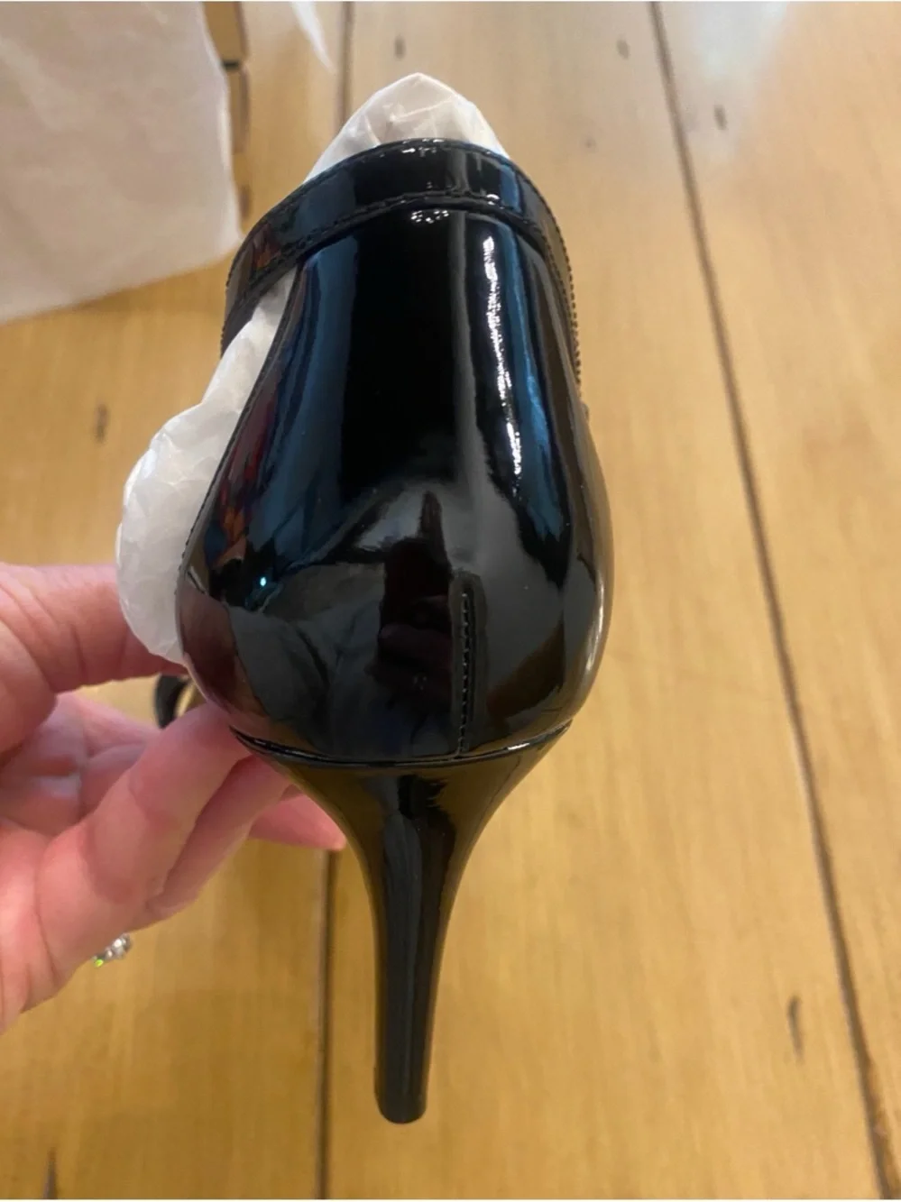 Michael Kors Women  Black Patent Ankle Strap Simone Mid Heel Stiletto New Size 9 - Picture 5 of 10